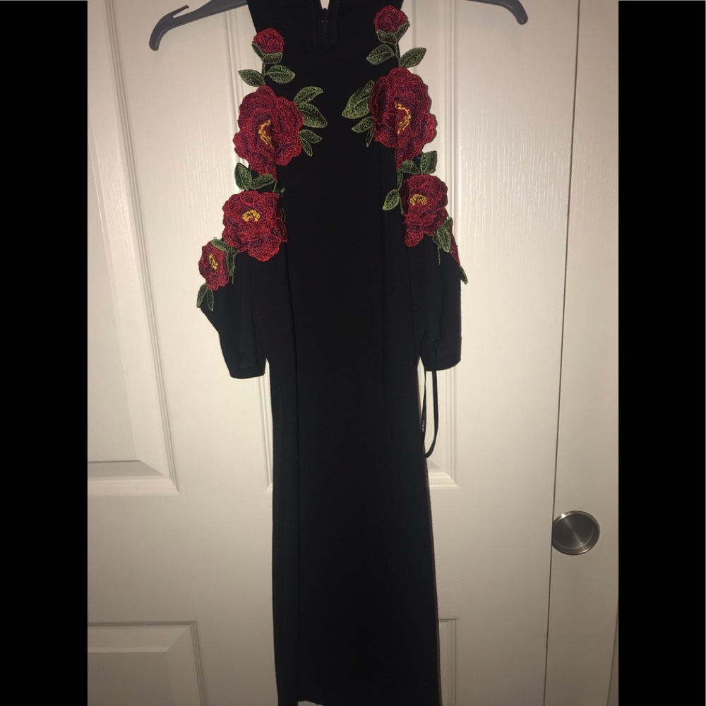 Black Fitted dress with Flowers